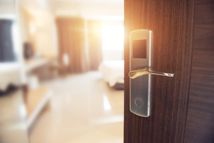 Mobile Application Improves Internal Processes and Customer Experience for The Doorways