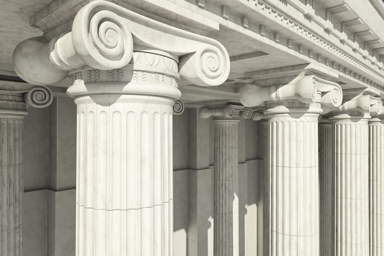 Courts System Receives Database Migration Assessment