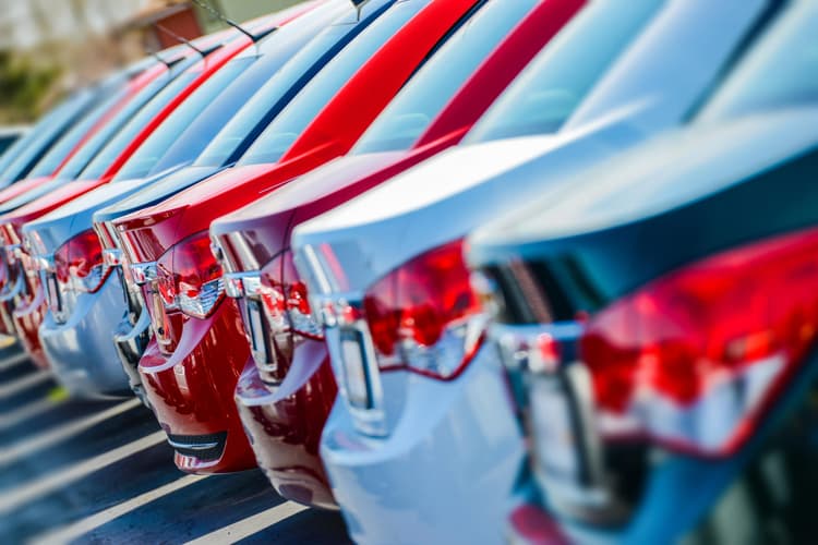 Enable Auto Retailer to Deliver Faster Using Modern Application Architecture