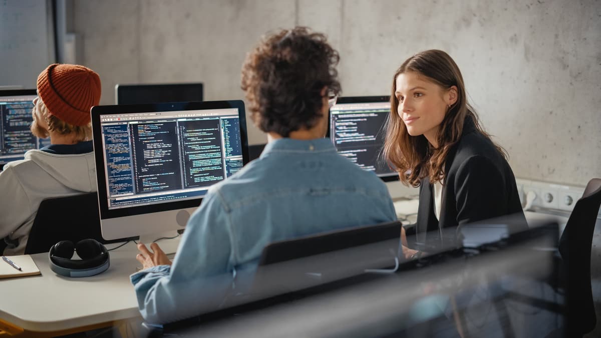 4 Tips for Building a Custom Convention Management System